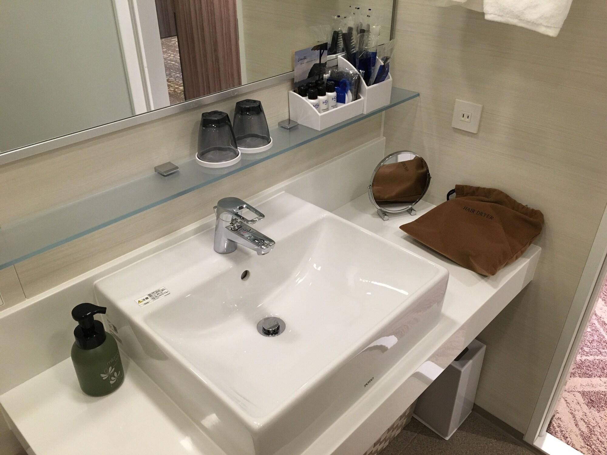 Nihon Seinenkan Hotel Токіо Екстер'єр фото